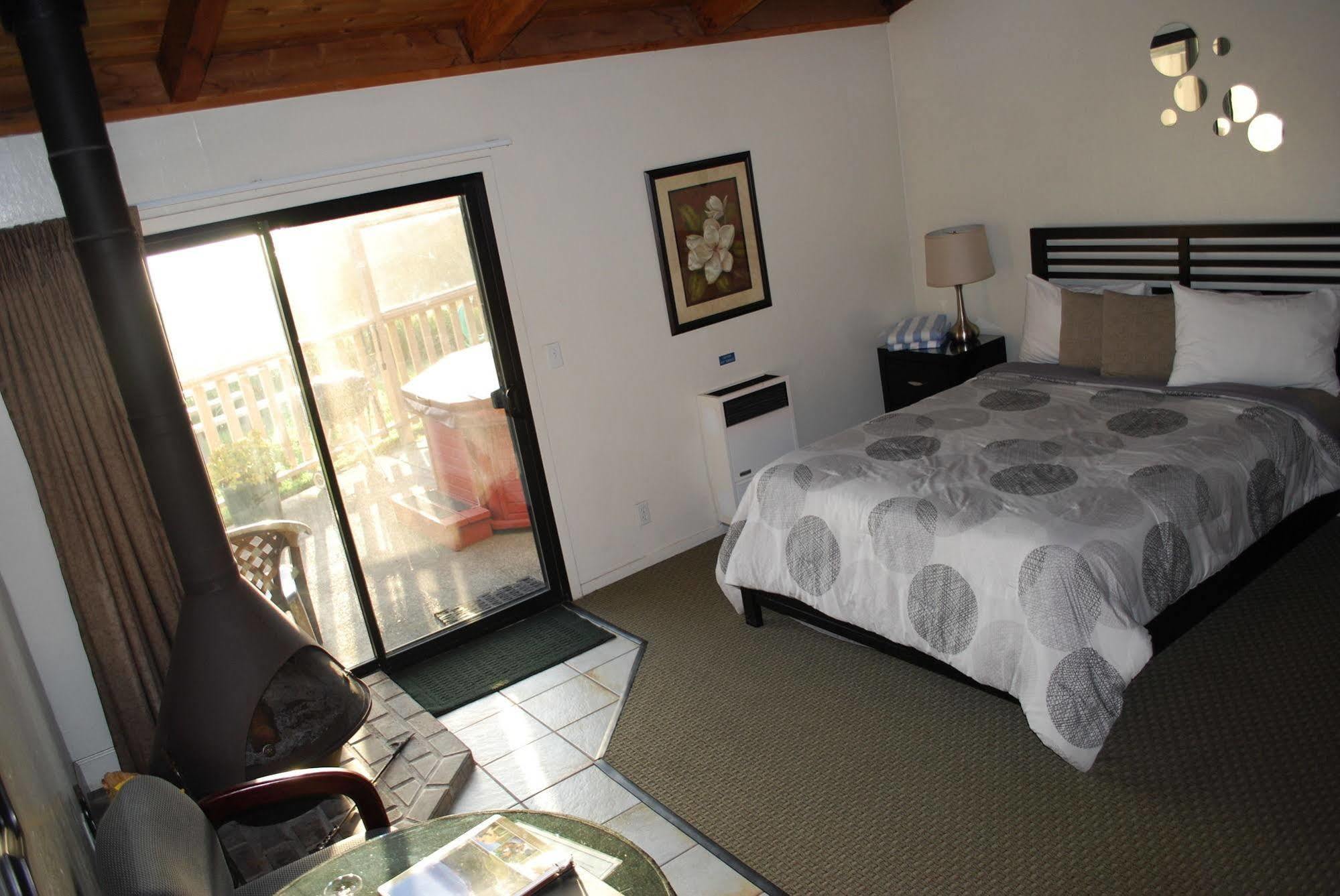 ג'נר Fort Ross Lodge מראה חיצוני תמונה